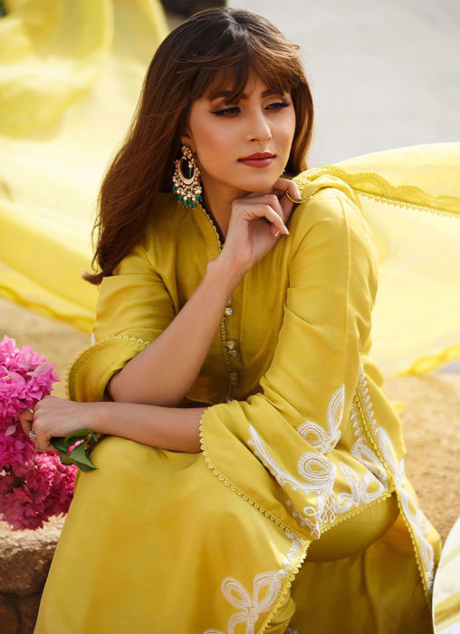 Nashi Green Column Shirt With Dupatta