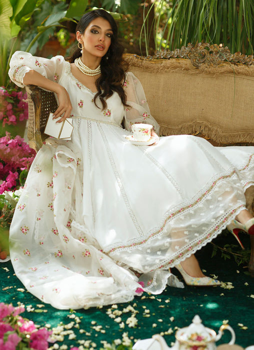 Ivory Rayna Kalidaar And Dupatta