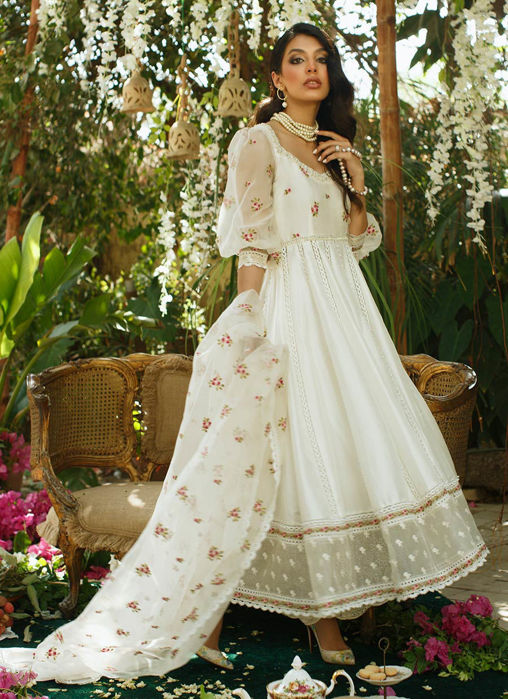 Ivory Rayna Kalidaar And Dupatta