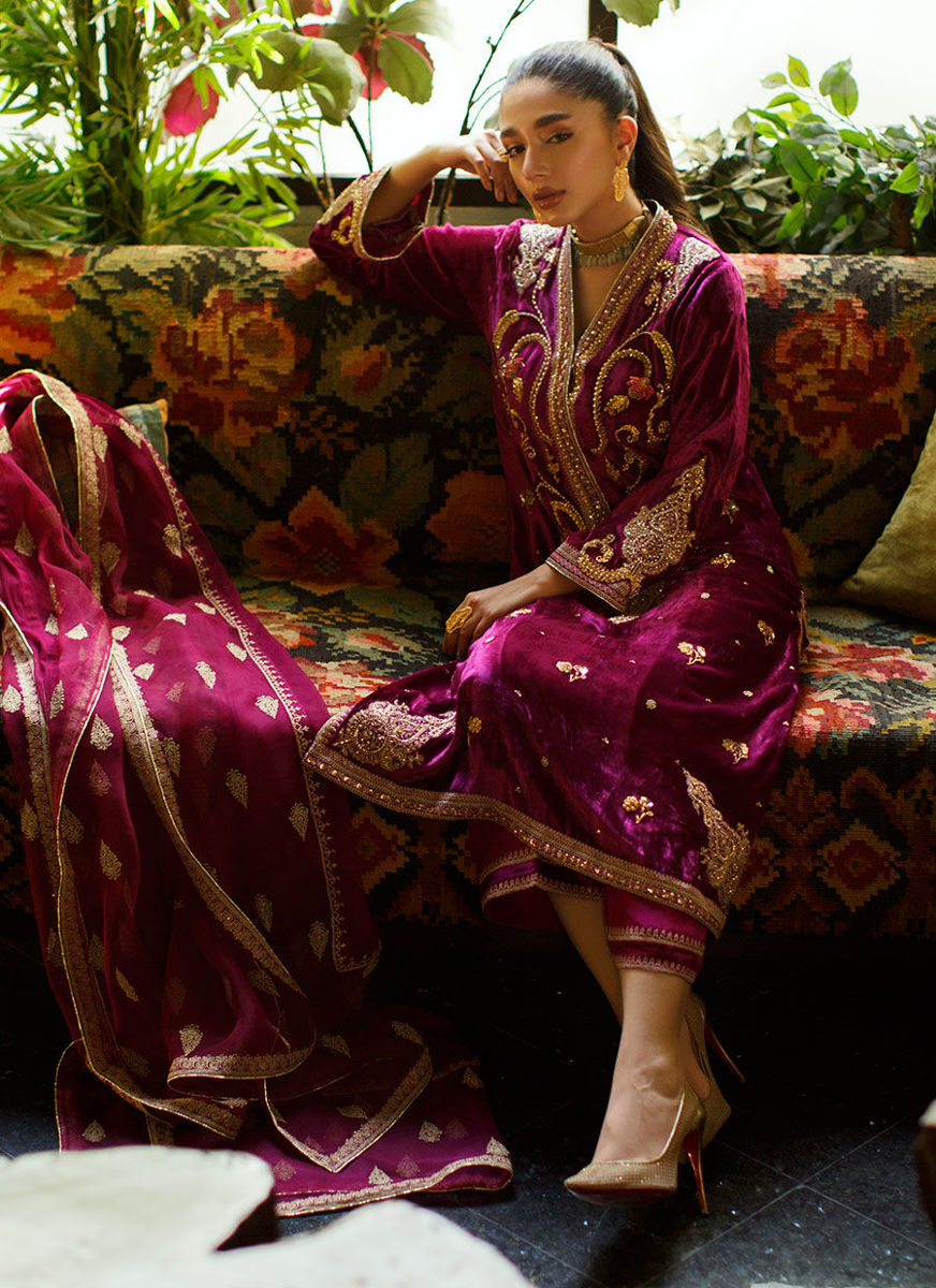 Miyera Berry Shirt And Dupatta