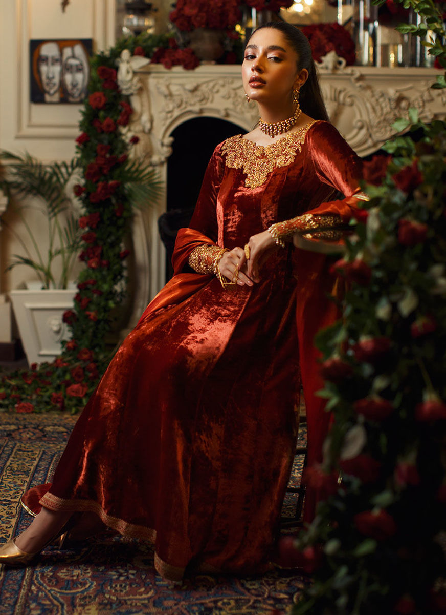 Ailya Shirt And Dupatta