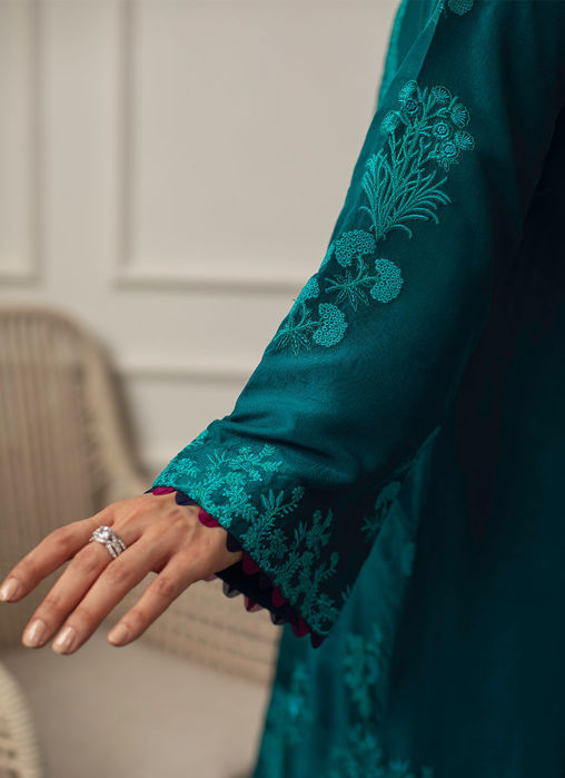 Saki Emerald Shirt And Dupatta