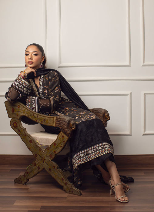 Kitana Shirt And Dupatta