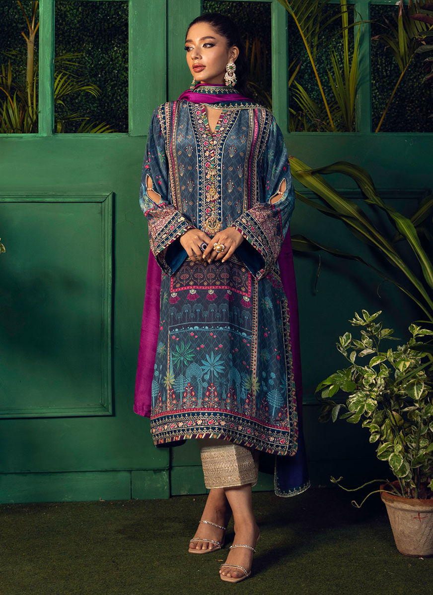Iraan Navy Printed Crepe Silk Kurta With  Silk Ombre Dupatta