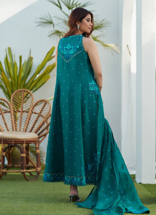 Shel Emerald Paneled Shirt And Dupatta