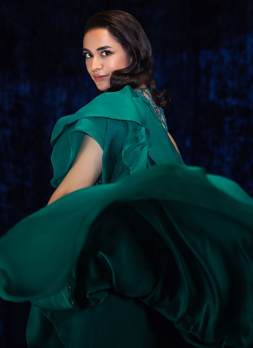 Yumna Emerald Pre-Draped Lehnga Saree