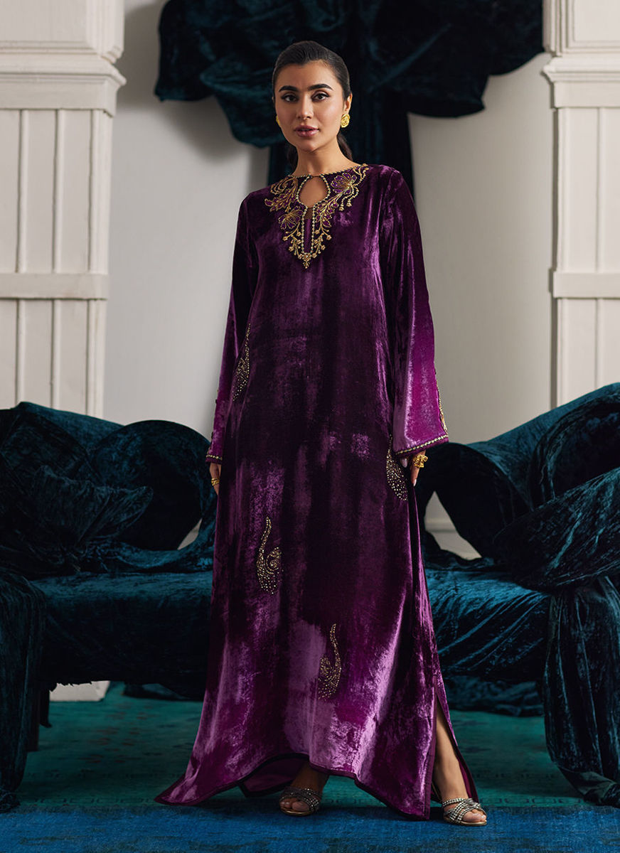 Nia Ombre Velvet Kaftan with pants and dupatta