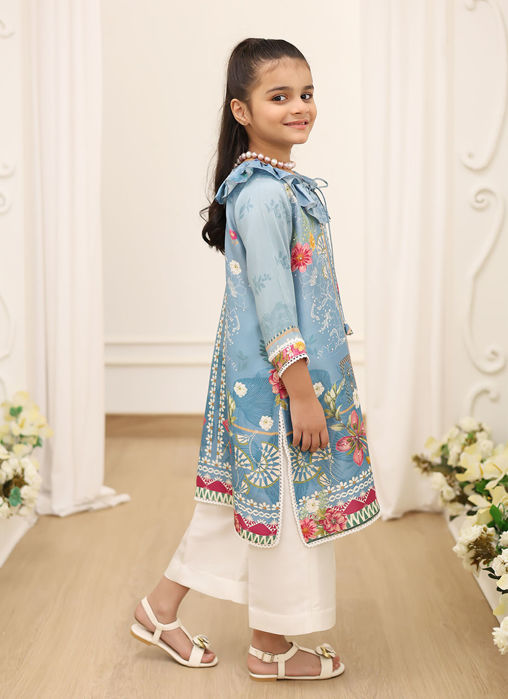 Carla Blossom With Pants