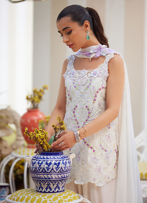 Amora Ivory Shirt And Dupatta