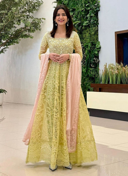 Picture of Madiha Imam In #FarahTalibAziz