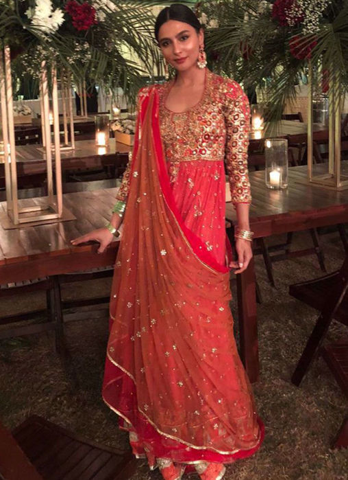 Yasmeen Hashmi In A Candy Pink Kalidaar