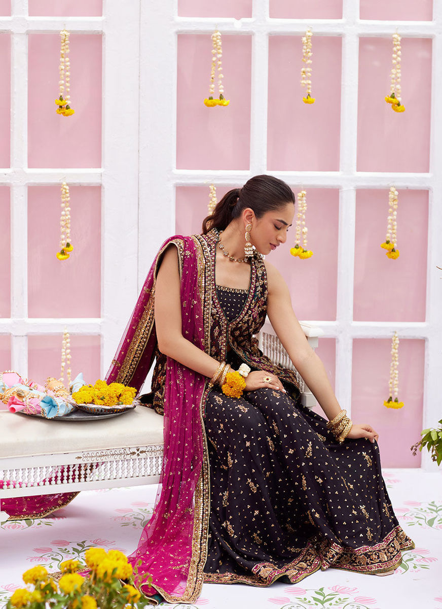 Nayra Block Printed Shirt And Dhaka