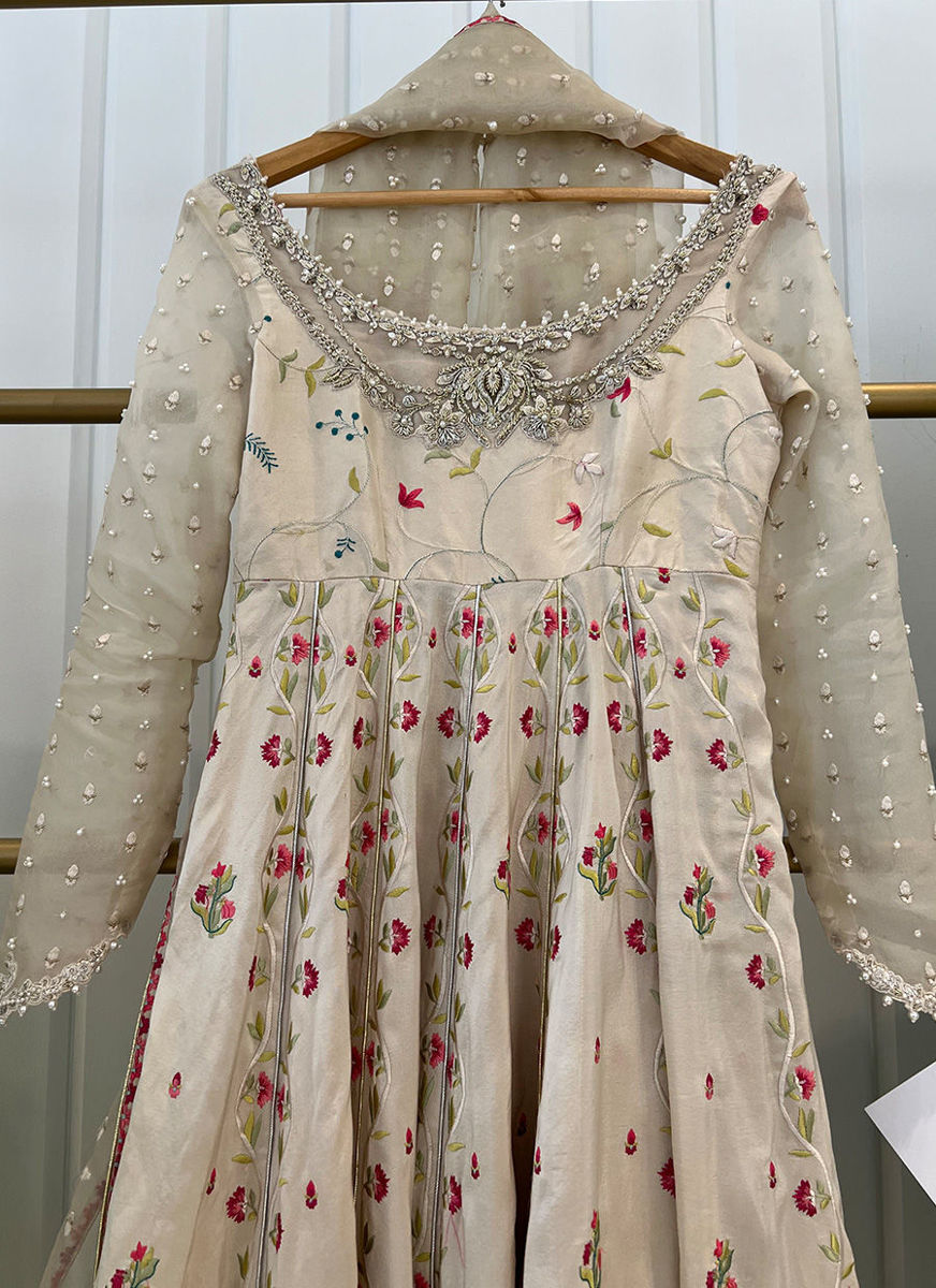 Aris Ivory Kalidaar And Dupatta