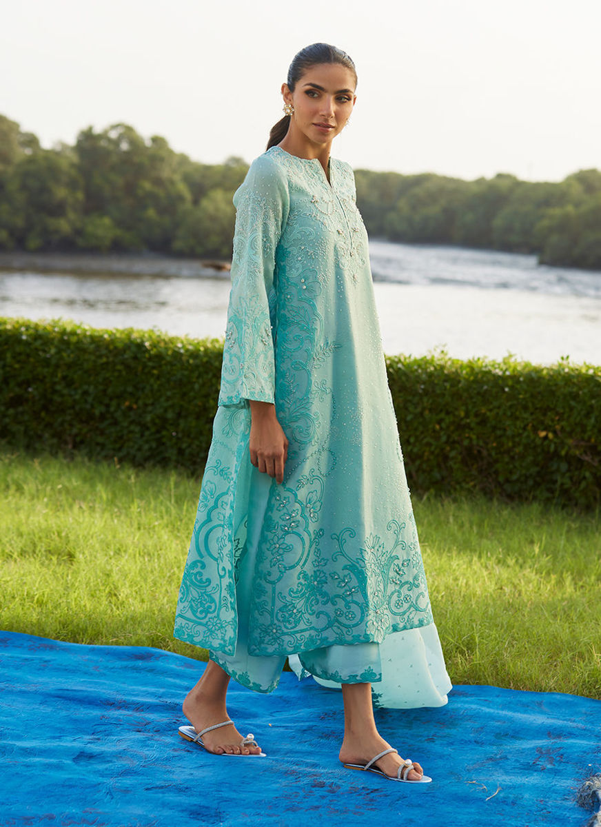 Wari Aqua Kurta And Dupatta