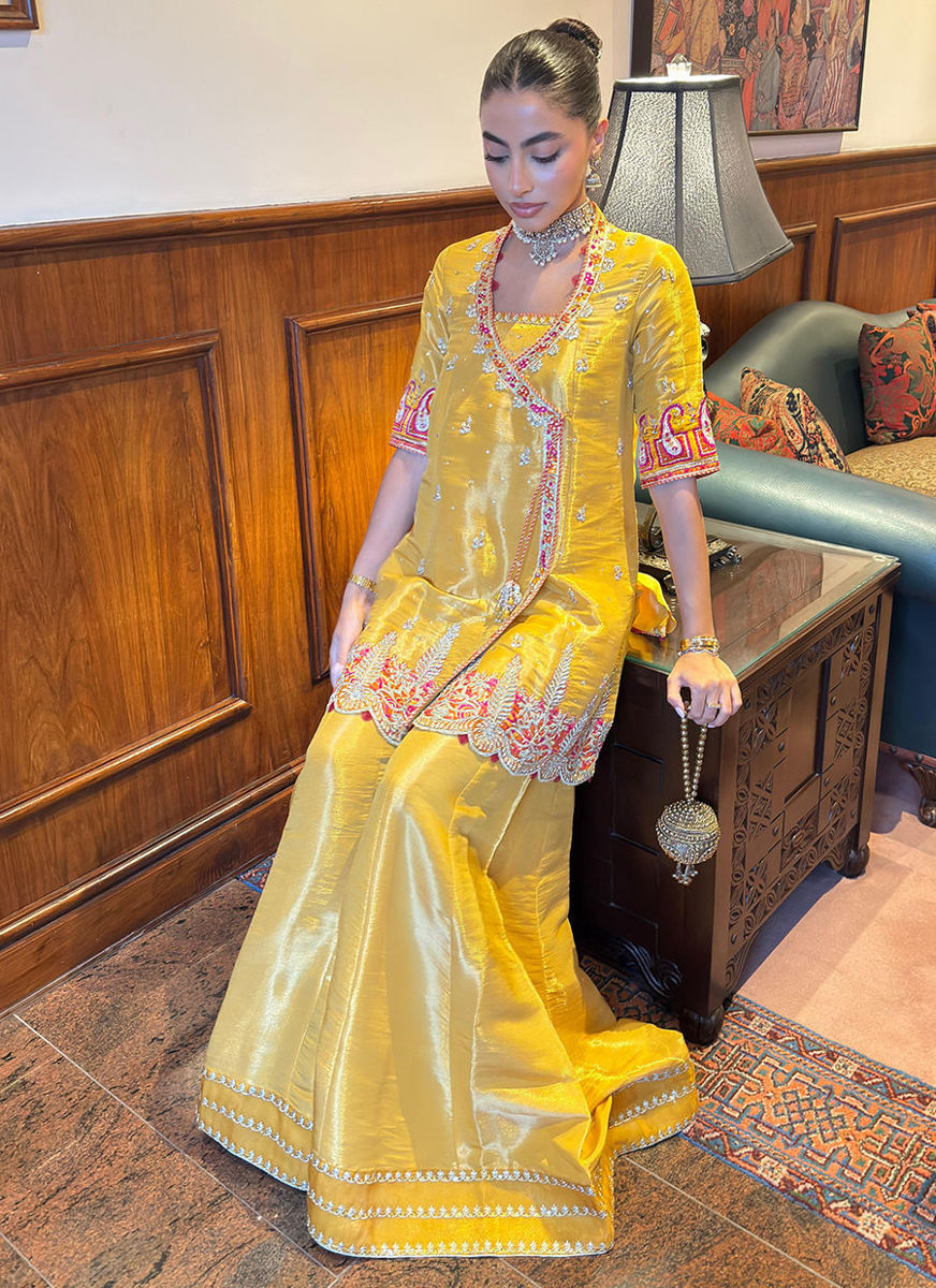 Zoya in Henna Saffron Angharkha