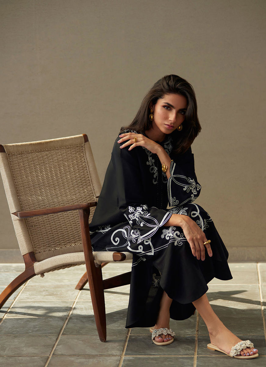 Serai Black Silk Kaftan