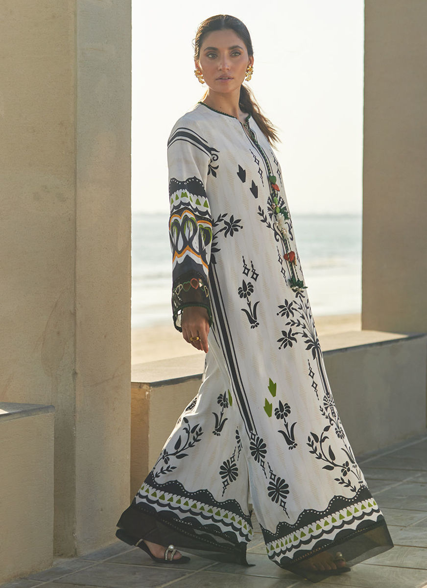 Zenya Crepe Kaftan