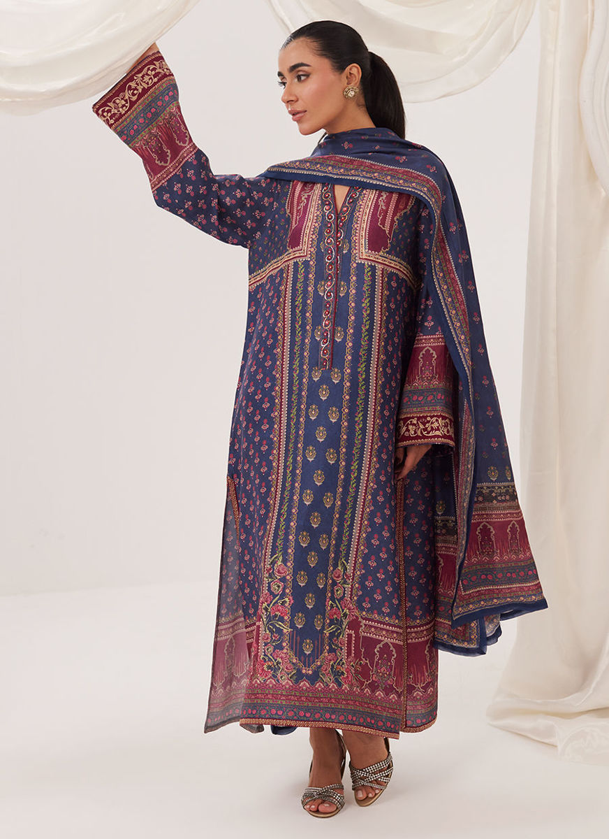 Eluria Shirt And Dupatta
