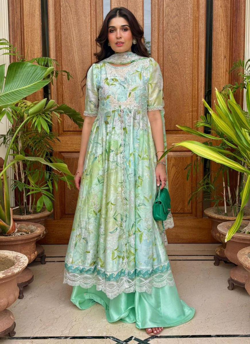 Serenelle Kalidaar and Dupatta