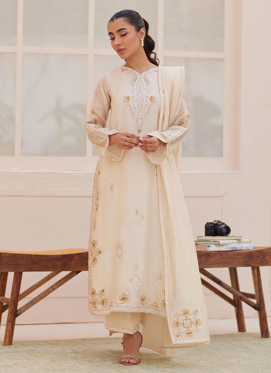 Evra Ivory Shirt And Dupatta